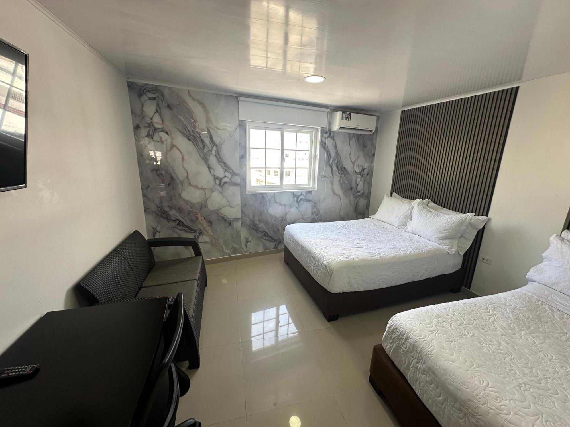 Hotel Plaza